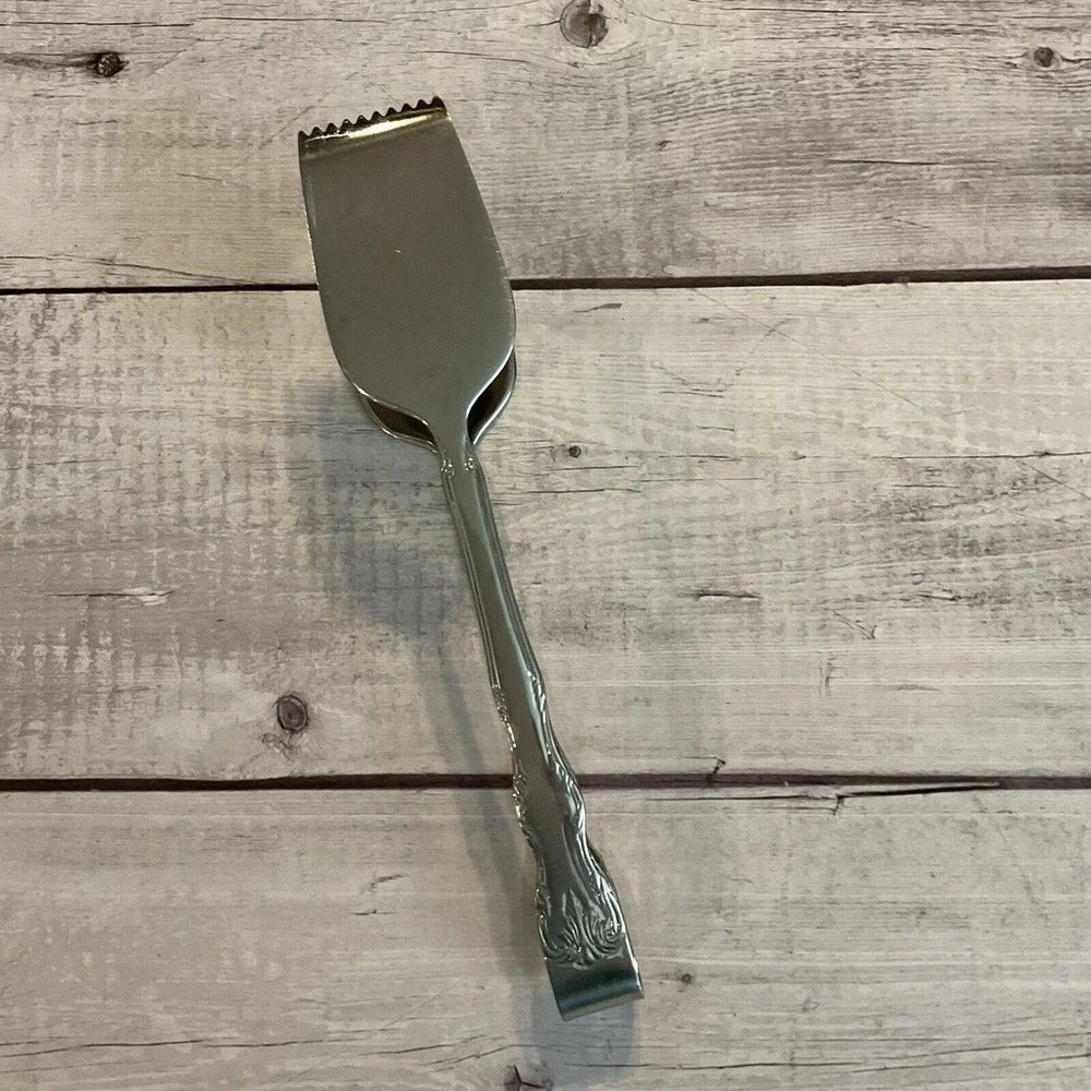 Reed & Barton Select VICTORIA Stainless Flatware Salad Serving Tongs